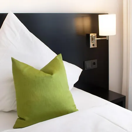 Mwh By Wmm Hotel